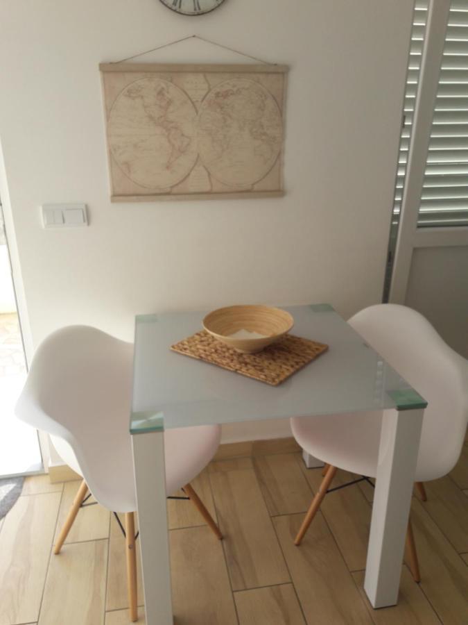 Apartment Tea Primosten Exterior photo